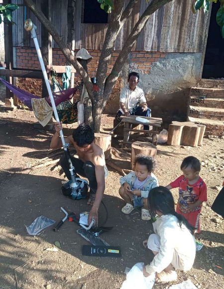 Aid and Development Program, income generating activities (1)